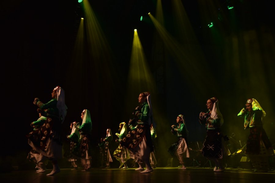 Bursa Sınav Koleji Öğrencilerinden Unutulmaz Sanat Gecesi